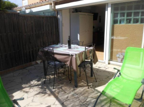 VILLA 3 PCES MEZ 52m2 + TERRASSE 16m² REF 4058